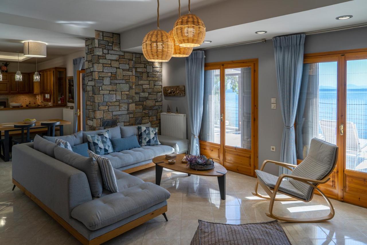 Gatzeas Blue Holiday home