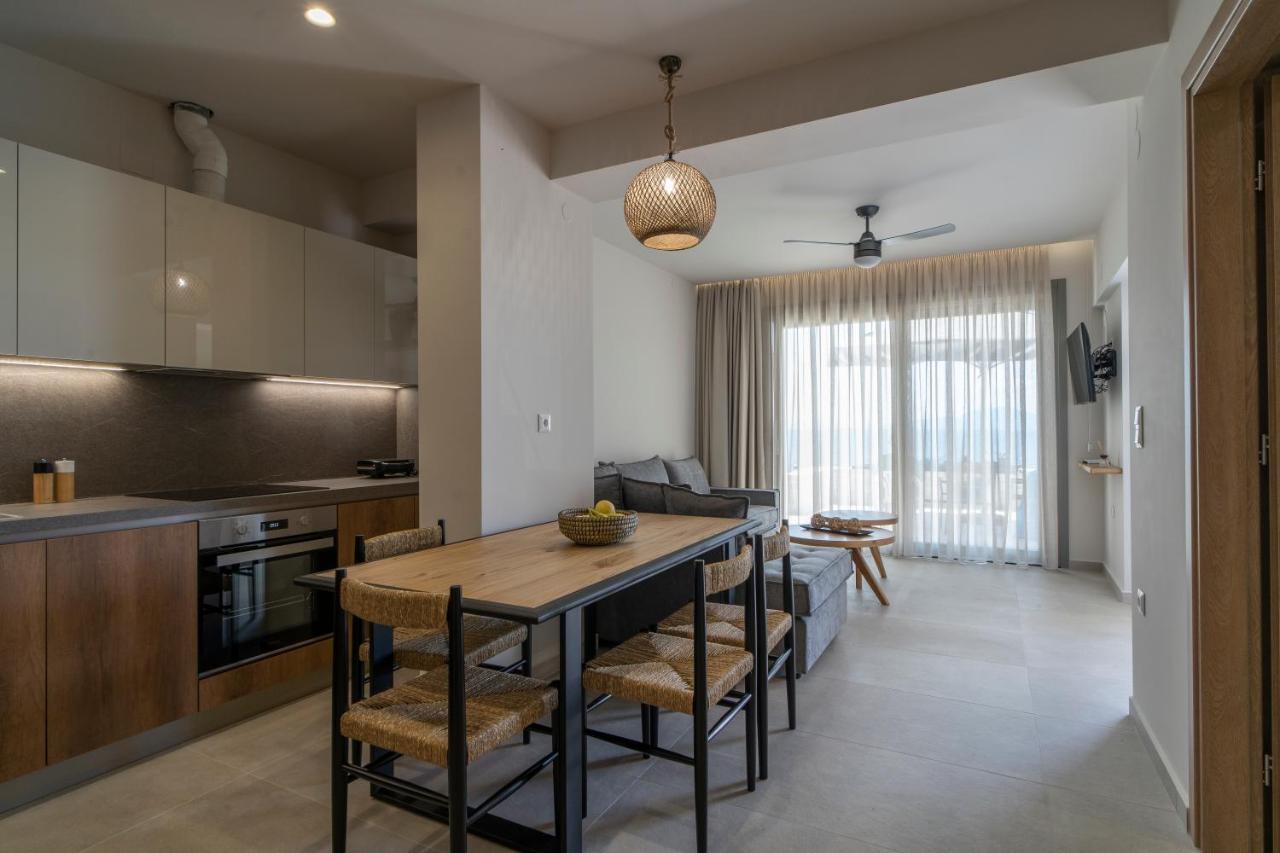 Tatil Evi Gatzeas Blue